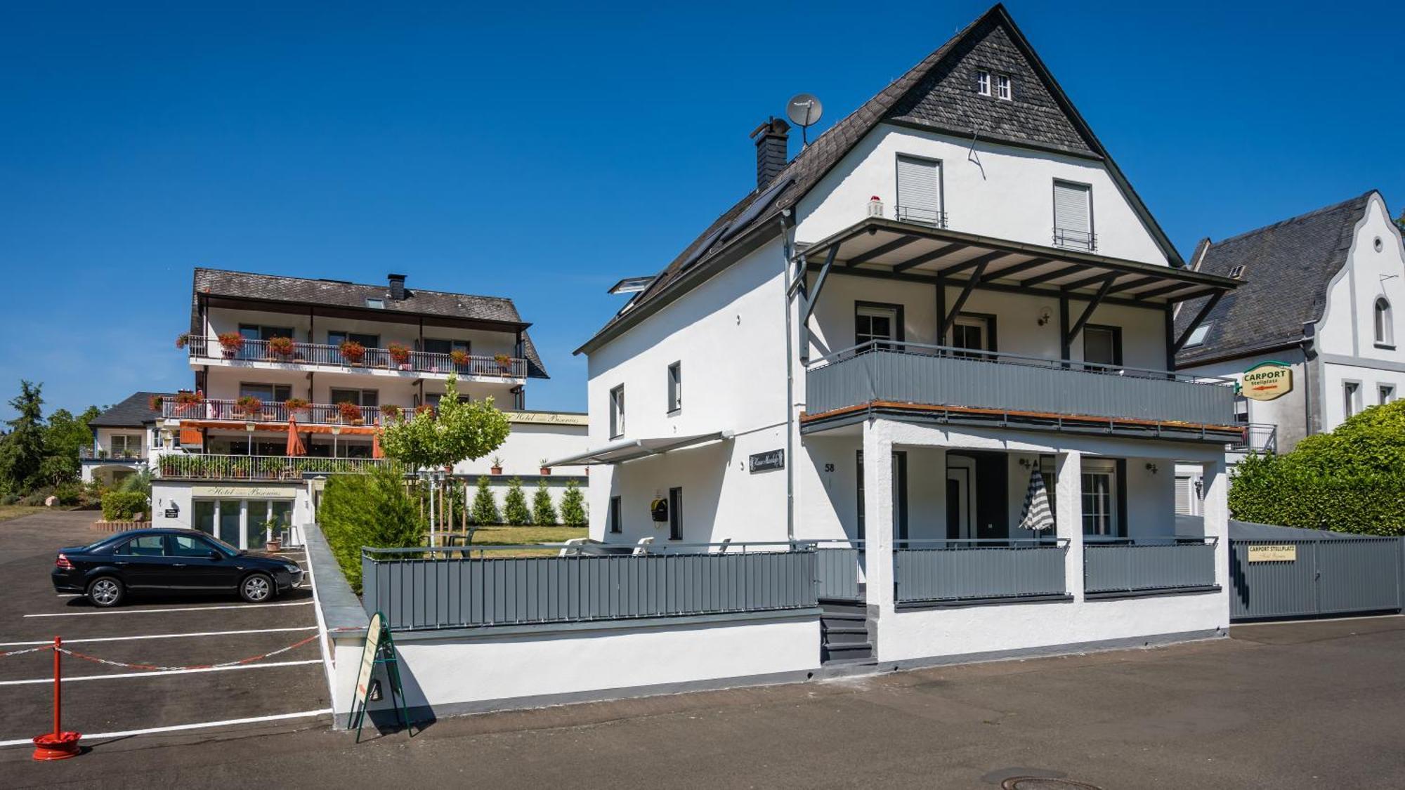 Hotel Bisenius Трабен-Трарбах Экстерьер фото